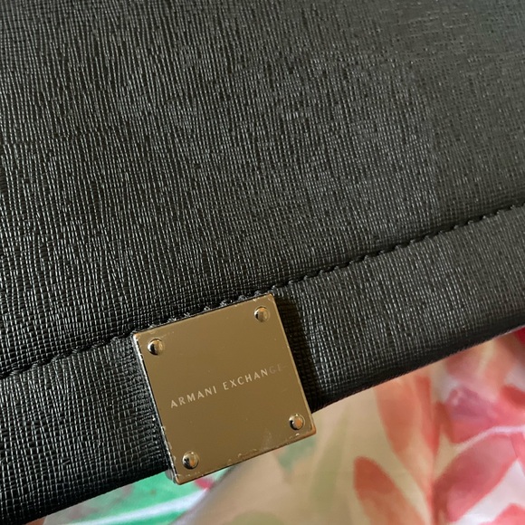 Armani Exchange Black Crossbody Chained Strap Handbag 🎄CUTE FOR THE HOLIDAYS!🎄 - Picture 2 of 8